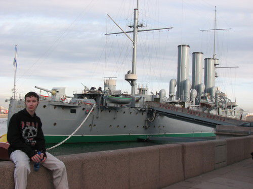 Саша Иванов