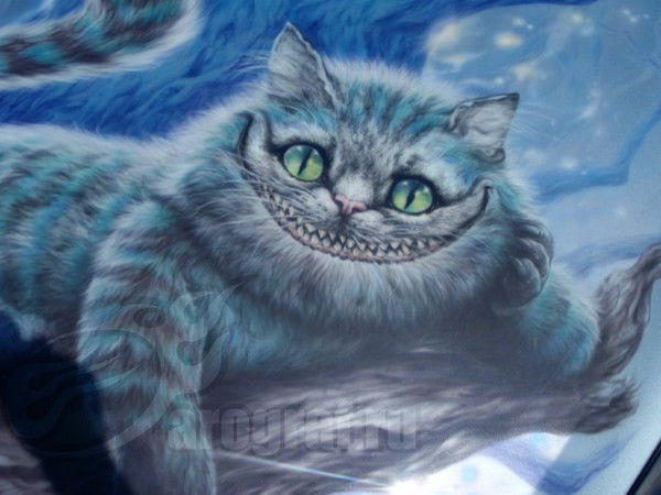 Чеширский Кот .