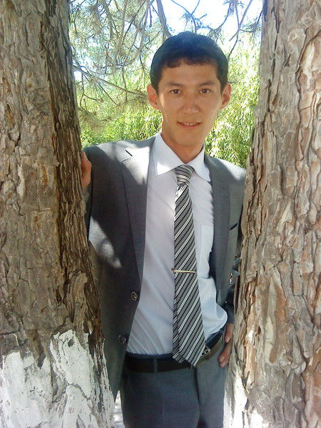 Алишер Якубов