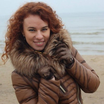 Марина Максимова