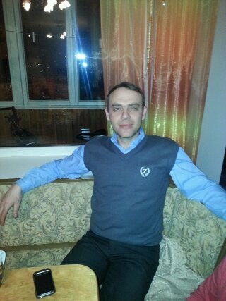 Иззет Браун