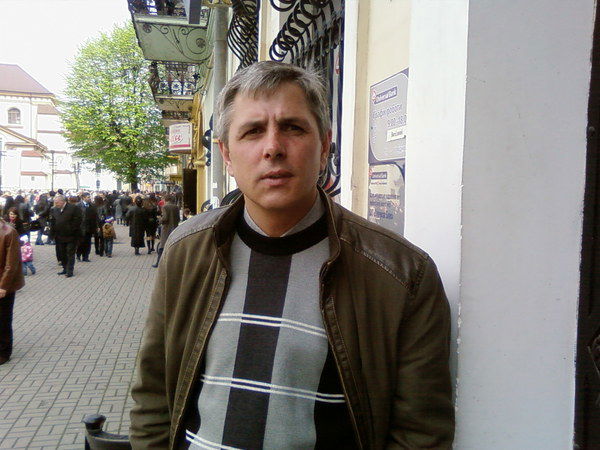 Виктор Иванус