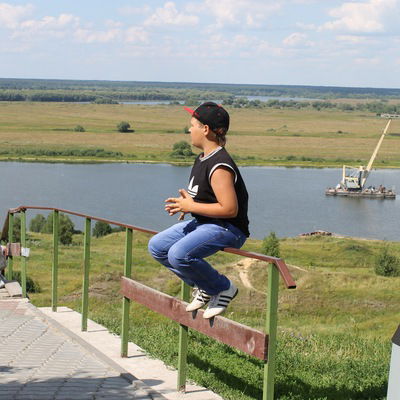 Макс Канищев