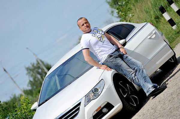 Александр Хозяинов