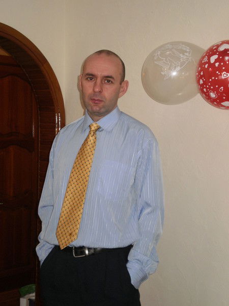 Александр Белов