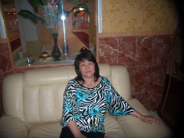 Маншук Науханбаевна Майкенова