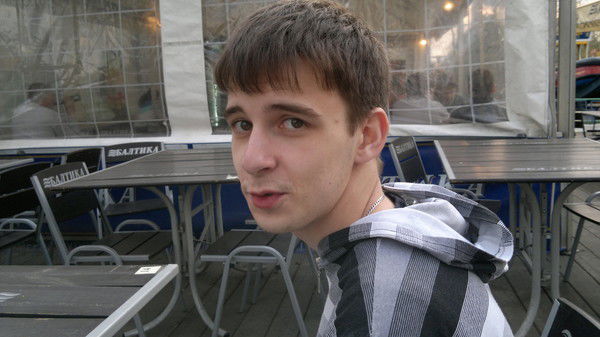 Антон Семёнов