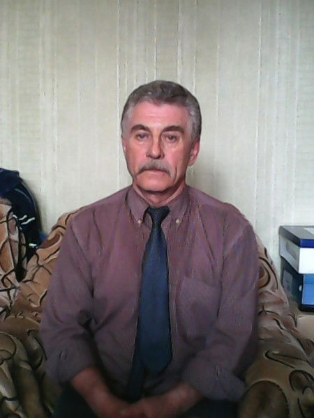 Владимир Емельянов