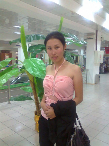 Айнура Женисбеккызы