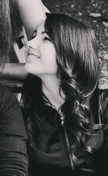 Оля Левицька