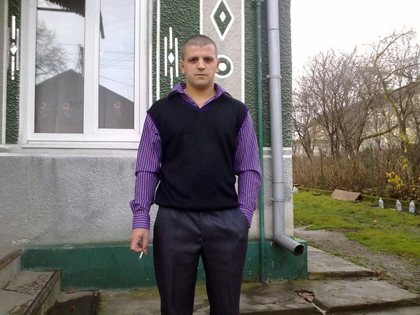 Роман Білоус