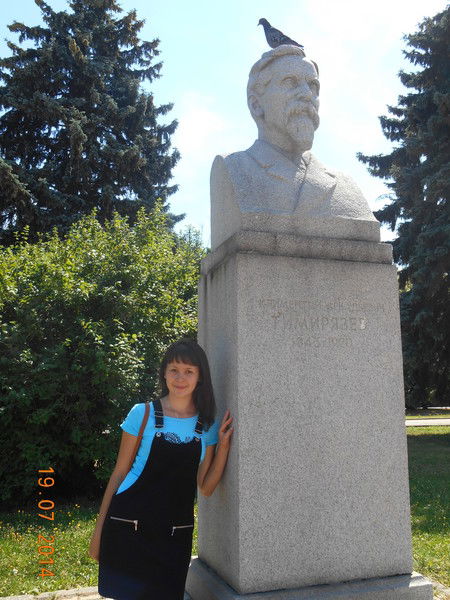 Анна Хмелева