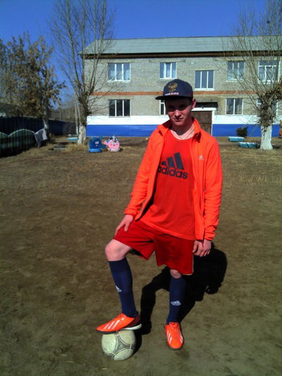 Саня Калинин