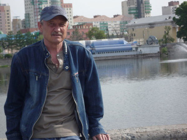 Александр Кутуев