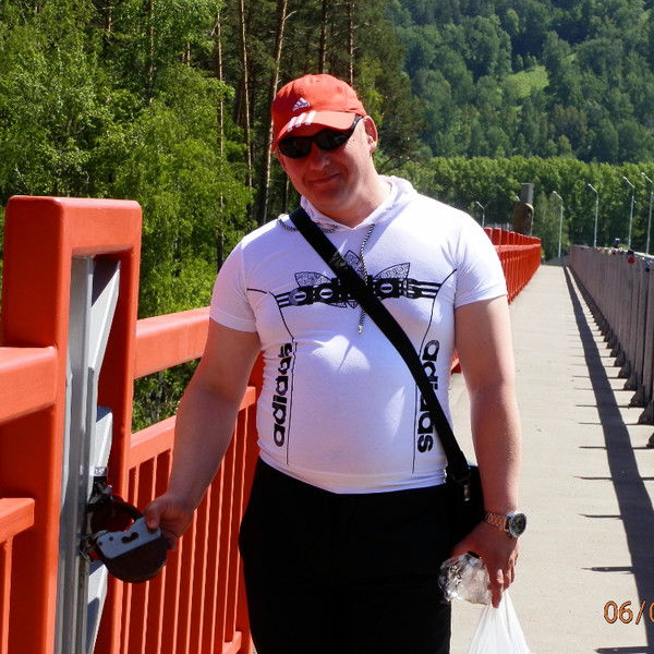 Евгений Мучкаев