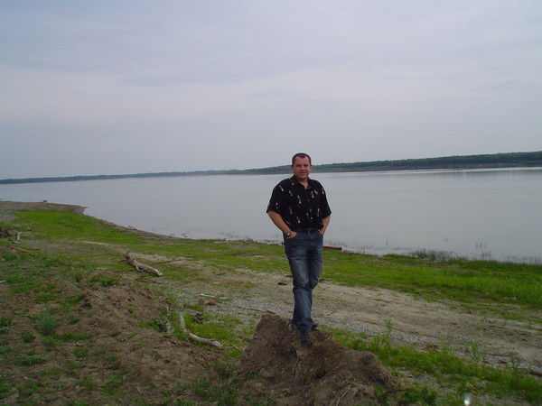 Геннадий Иванов