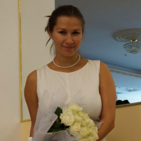 Юлия Елисеева