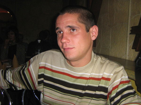 Илья Захаров