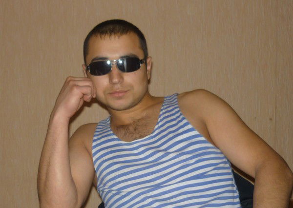 Макс Бобохоликов