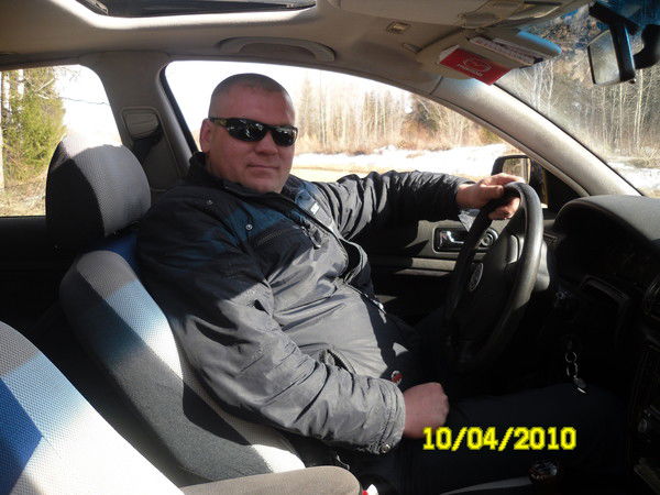 Алексей Иванов