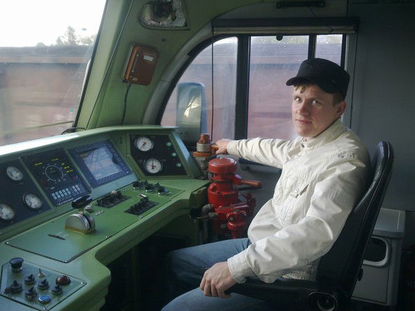 Игорь Хмелев