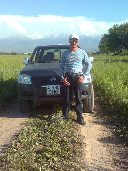 Александр Иващенко