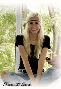 Лёля Александрова