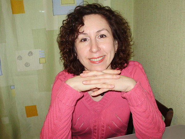 Елена Спешилова