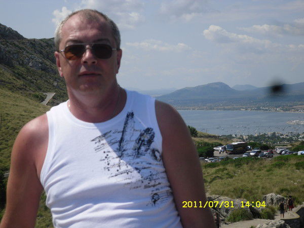 Олег Ярохмедов