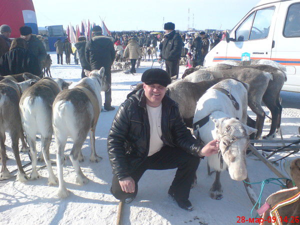 Михаил Голенок