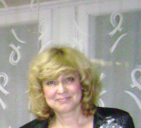 Елена Акушева