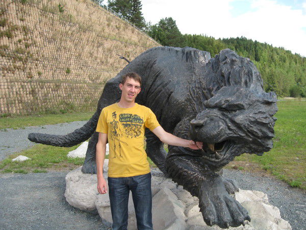 Роман Медведев