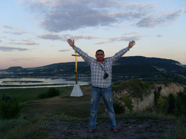 Василий Гарчев