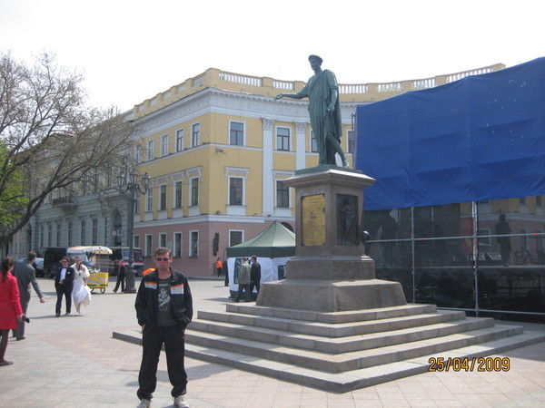 Владимир Панов