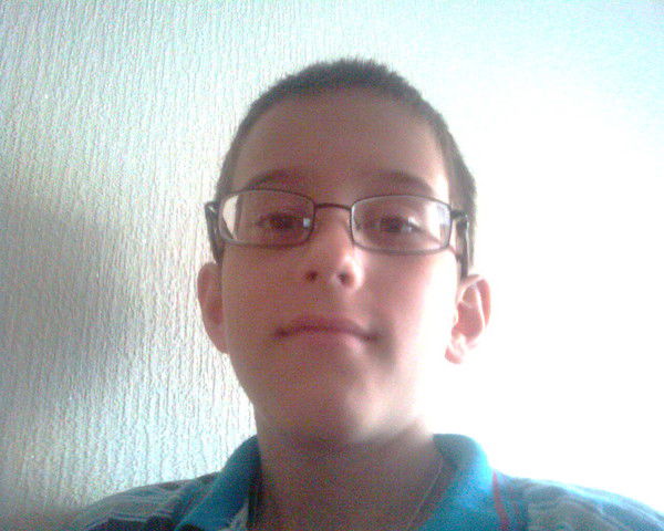 Роман Перов