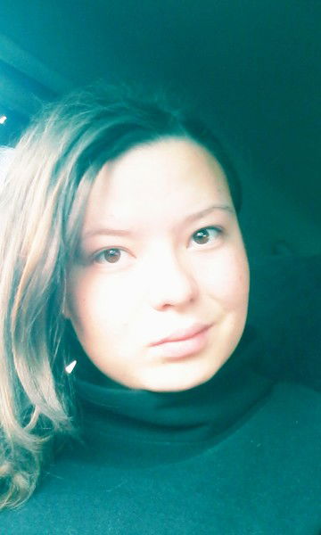 Яна Пешкова