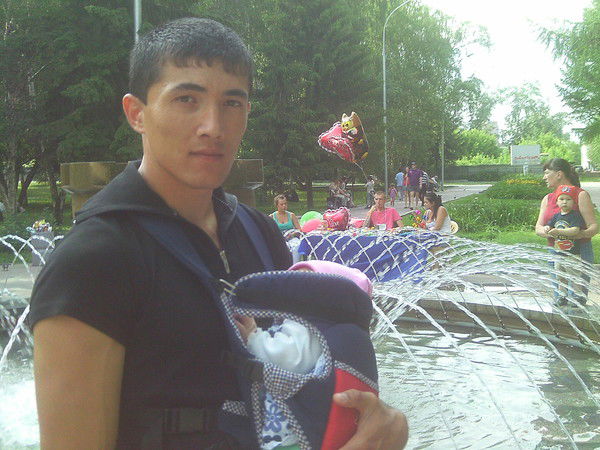 Улугбек Усмонов