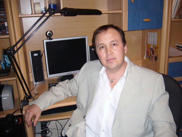 Азат Камилов