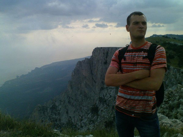 Илья Петрушенко