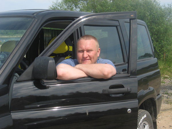 Сергей Хлопов