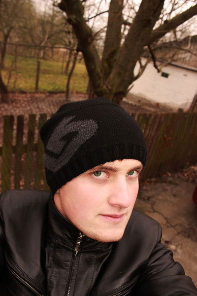 Олег Левковский