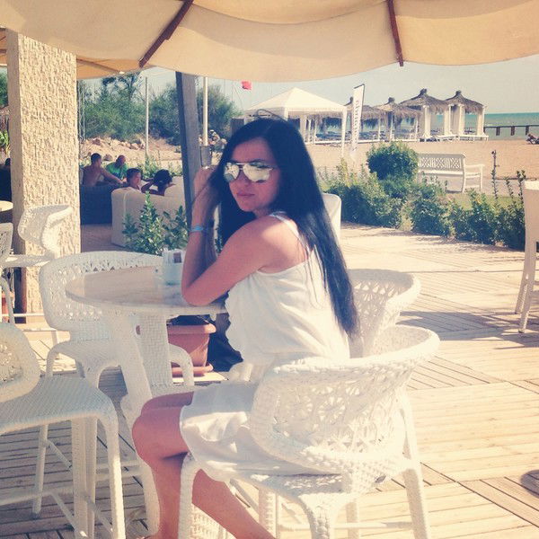 Елена Толстолуцкая