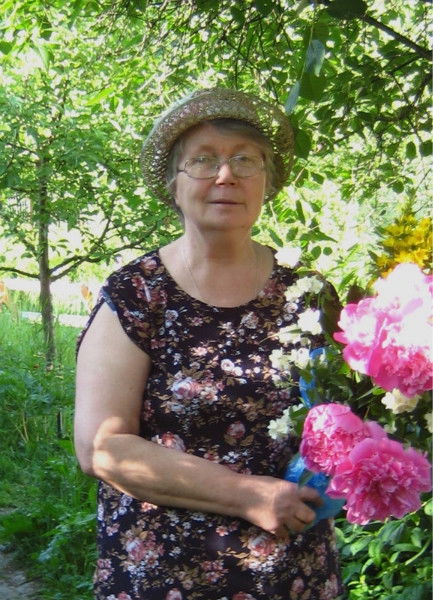 Людмила Страхова