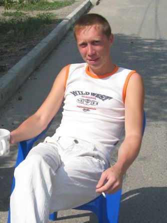 Женя Трапезников