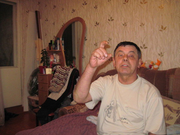 Александр Колесников