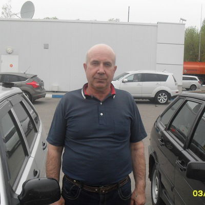 Алексей Наумов