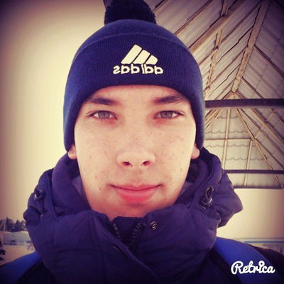 Денис Елистратов