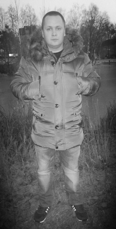 Саня Свинцов