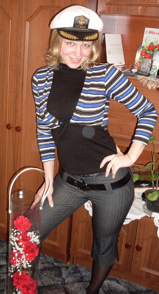 Неизвестно Неизвестно