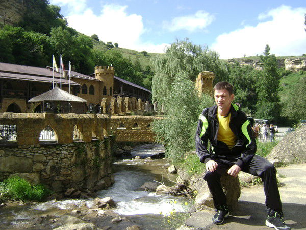 Евгений Бобров